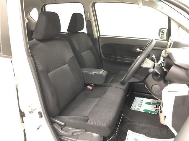 シートも徹底洗浄！通常ではなかなか掃除ができない部分もきれいにしてます♪