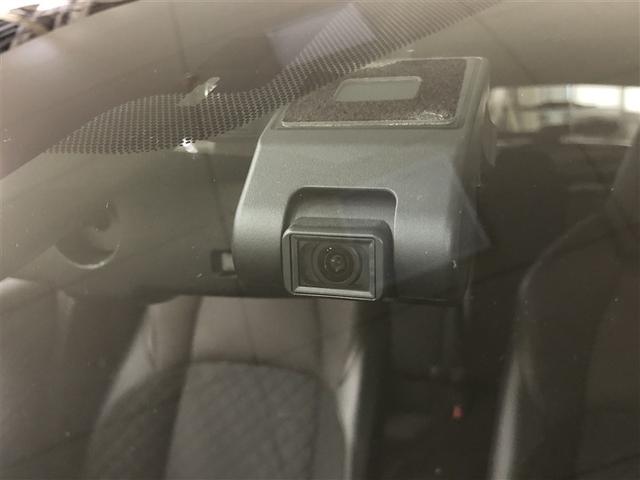 �y�J������̌^�h���C�u���R�[�_�[�i�i�r�A���^�C�v�j�z�O���^��^�C�v�B�i�r�Ř^��t�@�C���̍Đ��A�ݒ�ύX�̑���Ȃǂ��\�ł��B���Ԏ��^��@�\�t�ł��B�@�\�̏ڍׂ͓W���X�܂܂ł��q�˂��������B