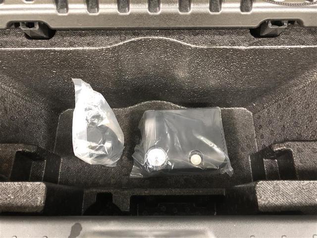 �p���N�C���L�b�g�ł��B��C�ނ��������{�g���ƃR���v���b�T�[���Z�b�g�ɂȂ��Ă��܂��B