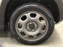 スチールホイール装着です。