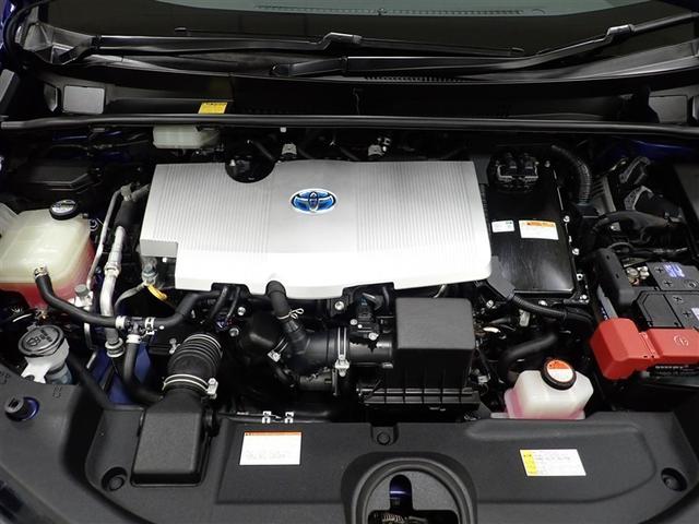 プリウス Ｓ　４ＷＤ　フルセグ　メモリーナビ　ＤＶＤ再生　ミュージックプレイヤー接続可　バックカメラ　衝突被害軽減システム　ＥＴＣ　ＬＥＤヘッドランプ　記録簿（27枚目）