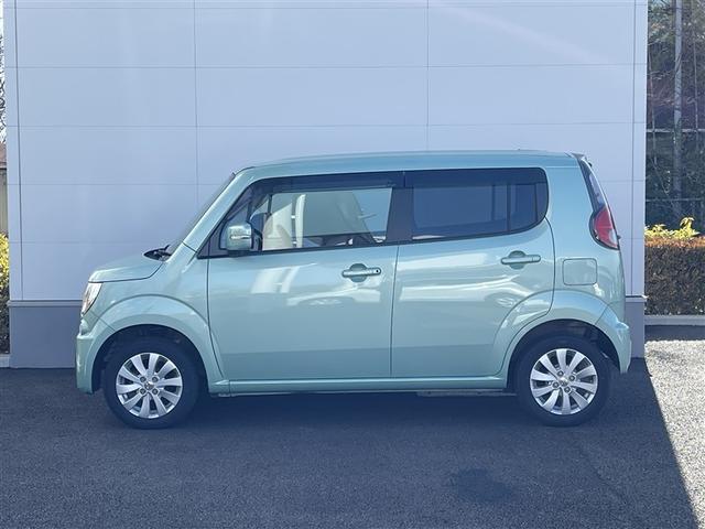 �{�f�B�F�̓t�H���X�g�A�N�A���^���b�N�ł��B