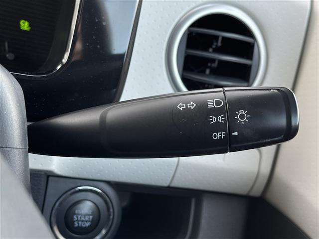 �E�B���J�[�E�w�b�h���C�g�X�C�b�`