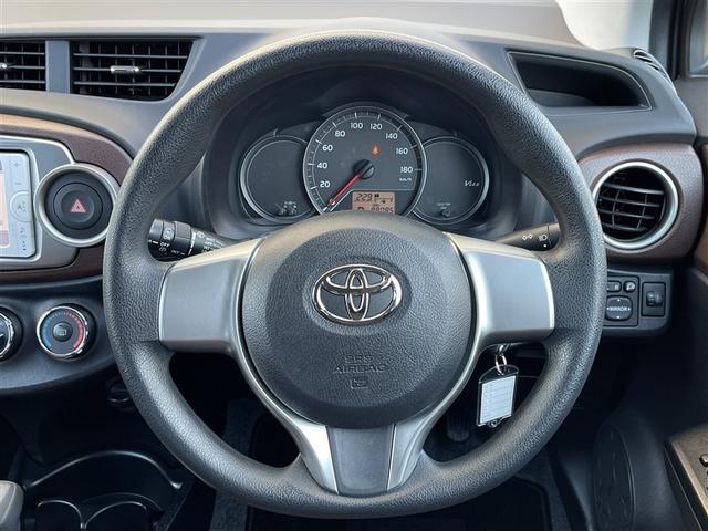 �R�{�X�|�[�N�X�e�A�����O�z�C�[��