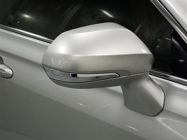 クラウンハイブリッド ＲＳアドバンス　Ｆｏｕｒ　４ＷＤ　フルセグ　メモリーナビ　ＤＶＤ再生　バックカメラ　衝突被害軽減システム　ＥＴＣ　ＬＥＤヘッドランプ（6枚目）