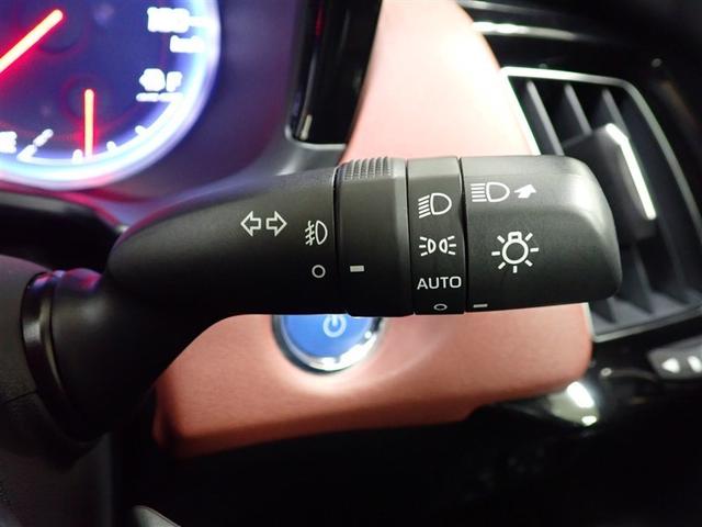 クラウンハイブリッド ＲＳアドバンス　Ｆｏｕｒ　４ＷＤ　フルセグ　メモリーナビ　ＤＶＤ再生　バックカメラ　衝突被害軽減システム　ＥＴＣ　ＬＥＤヘッドランプ（13枚目）