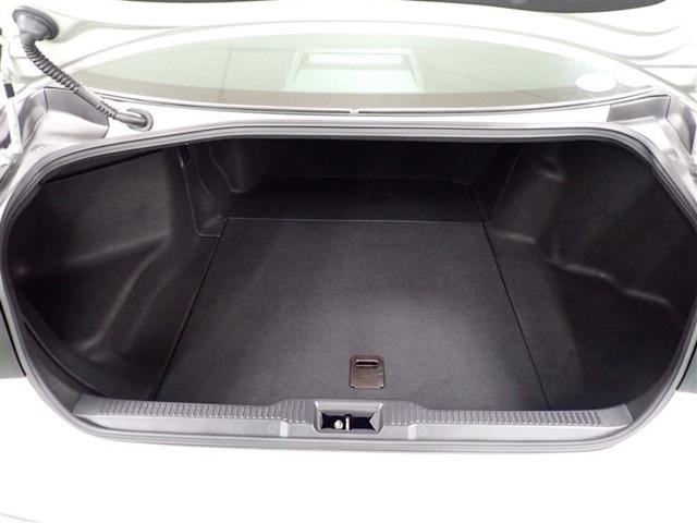 クラウンハイブリッド ＲＳアドバンス　Ｆｏｕｒ　４ＷＤ　フルセグ　メモリーナビ　ＤＶＤ再生　バックカメラ　衝突被害軽減システム　ＥＴＣ　ＬＥＤヘッドランプ（27枚目）