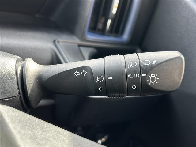 タント カスタムＸスタイルセレクション　フルセグ　ミュージックプレイヤー接続可　バックカメラ　衝突被害軽減システム　両側電動スライド　ＬＥＤヘッドランプ　記録簿　アイドリングストップ（11枚目）