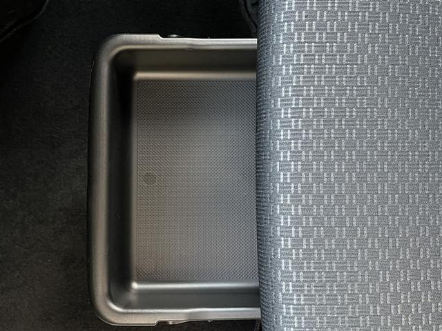 ルーミー G-T フルセグ メモリーナビ 衝突被害軽減システム ETC 両側電動スライド LEDヘッドランプ 記録簿 アイドリングストップ(32枚目)