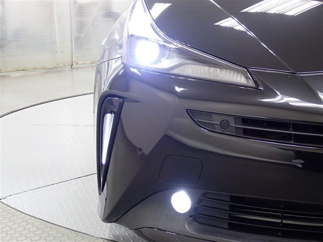 プリウス Ａツーリングセレクション・ブラックエディション　フルセグ　バックカメラ　衝突被害軽減システム　ＥＴＣ　ＬＥＤヘッドランプ　記録簿（5枚目）