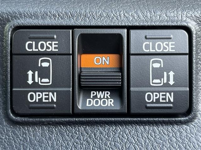 シエンタ Ｇ　セーフティーエディション　４ＷＤ　ワンセグ　メモリーナビ　ＤＶＤ再生　バックカメラ　衝突被害軽減システム　ドラレコ　両側電動スライド　ＬＥＤヘッドランプ　ウオークスルー　乗車定員６人　３列シート　記録簿（17枚目）