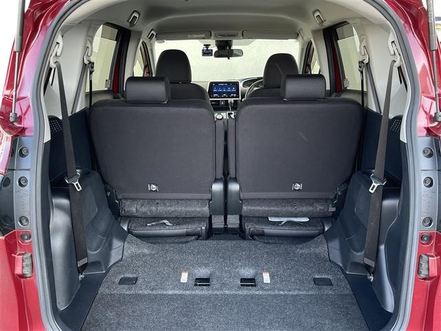 シエンタ Ｇ　セーフティーエディション　４ＷＤ　ワンセグ　メモリーナビ　ＤＶＤ再生　バックカメラ　衝突被害軽減システム　ドラレコ　両側電動スライド　ＬＥＤヘッドランプ　ウオークスルー　乗車定員６人　３列シート　記録簿（27枚目）