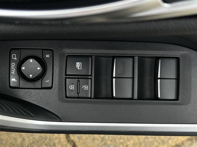 ハイブリッドＧ　４ＷＤ　フルセグ　メモリーナビ　ミュージックプレイヤー接続可　バックカメラ　衝突被害軽減システム　ＥＴＣ　ＬＥＤヘッドランプ　ワンオーナー　記録簿　アイドリングストップ（画像27）
