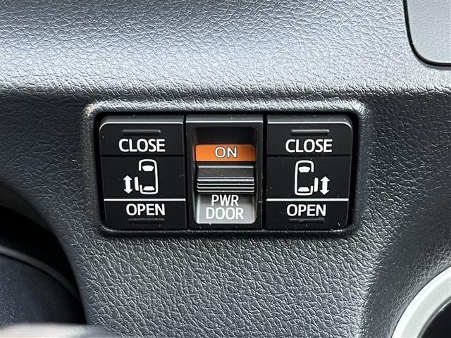 シエンタ ファンベースＧ　セーフティーエディション　フルセグ　メモリーナビ　バックカメラ　衝突被害軽減システム　ＥＴＣ　電動スライドドア　アイドリングストップ（17枚目）