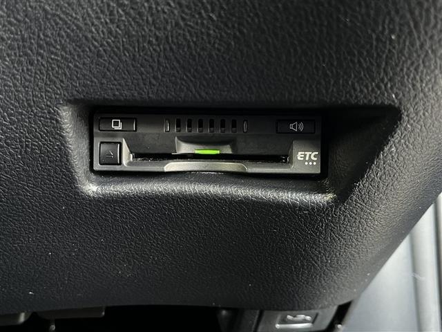 シエンタ ファンベースＧ　セーフティーエディション　フルセグ　メモリーナビ　バックカメラ　衝突被害軽減システム　ＥＴＣ　電動スライドドア　アイドリングストップ（20枚目）