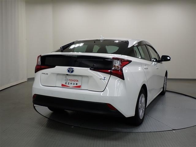 プリウス Ｓ　フルセグ　メモリーナビ　バックカメラ　衝突被害軽減システム　ＥＴＣ　ＬＥＤヘッドランプ（4枚目）