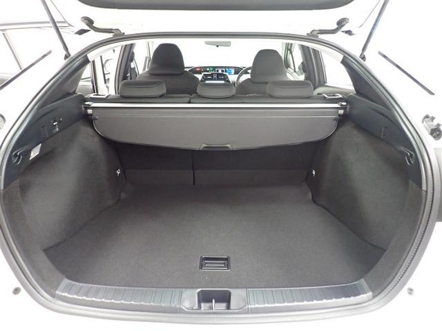 プリウス Ｓ　フルセグ　メモリーナビ　バックカメラ　衝突被害軽減システム　ＥＴＣ　ＬＥＤヘッドランプ（23枚目）