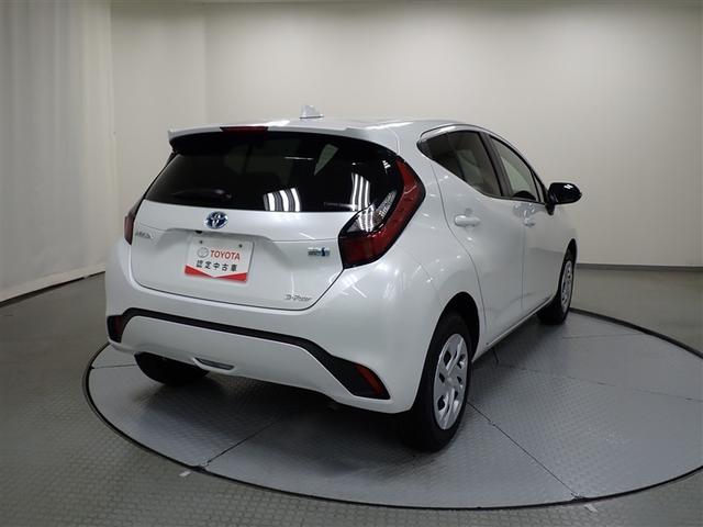 アクア Ｘ　４ＷＤ　バックカメラ　衝突被害軽減システム　ＥＴＣ　ＬＥＤヘッドランプ（4枚目）