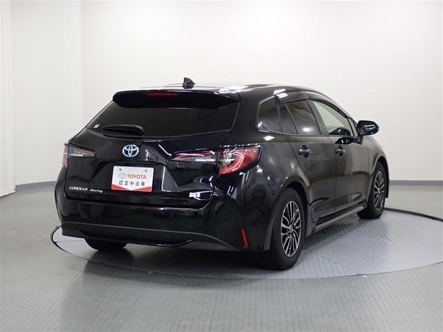 カローラツーリング ハイブリッド　Ｇ　４ＷＤ　バックカメラ　衝突被害軽減システム　ＬＥＤヘッドランプ（4枚目）