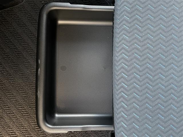 ����ȃV�[�g�A���_�[�g���C