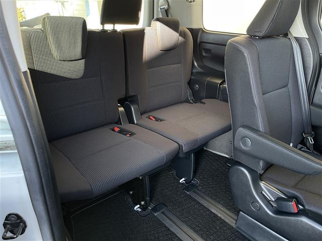 ノア ハイブリッドＸ　フルセグ　メモリーナビ　ＤＶＤ再生　ミュージックプレイヤー接続可　バックカメラ　ＥＴＣ　両側電動スライド　ＬＥＤヘッドランプ　乗車定員７人　３列シート（23枚目）