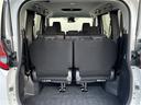 Ｇ　４ＷＤ　メモリーナビ　バックカメラ　衝突被害軽減システム　ＥＴＣ　両側電動スライド　ＬＥＤヘッドランプ　ウオークスルー　乗車定員８人　３列シート（26枚目）