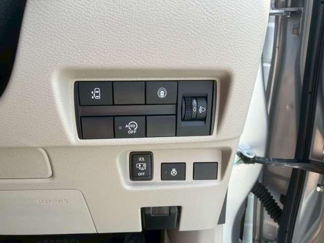 ルークス Ｘ　４ＷＤ　純正９型ナビ・ＡＶＭ・ＬＥＤヘッドライト（7枚目）