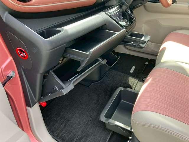 デイズ ボレロ　４ＷＤ　社外７型ナビ・アラウンドビューモニター（24枚目）