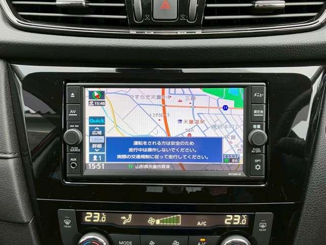 エクストレイル ２０Ｘｉ　Ｖセレクション　２列車　４ＷＤ　ＡＶＭ・ＥＴＣ・純正７型ナビ・パワーシート（3枚目）
