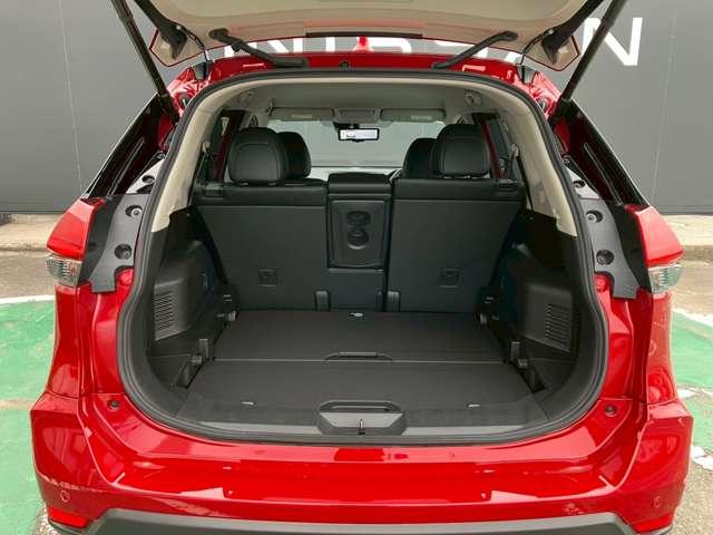 エクストレイル ２０Ｘｉ　Ｖセレクション　２列車　４ＷＤ　ＡＶＭ・ＥＴＣ・純正７型ナビ・パワーシート（10枚目）