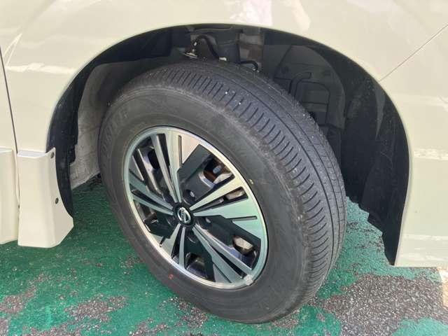 セレナ １．２　ｅ－ＰＯＷＥＲ　ハイウェイスター　Ｖ　純正７型ナビ・ドラレコ・ＥＴＣ・ＡＶＭ・寒冷地（5枚目）