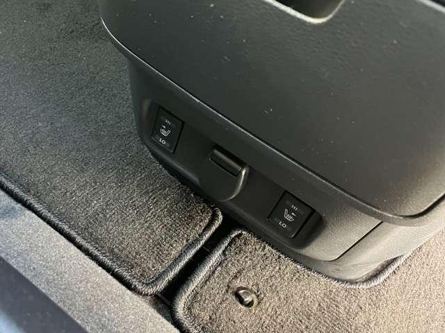 セレナ １．２　ｅ－ＰＯＷＥＲ　ハイウェイスター　Ｖ　純正７型ナビ・ドラレコ・ＥＴＣ・ＡＶＭ・寒冷地（11枚目）