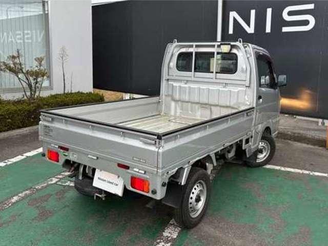 NT100クリッパートラック DX 4WD エアコン・AM/FMラジオ・パワステ(2枚目)