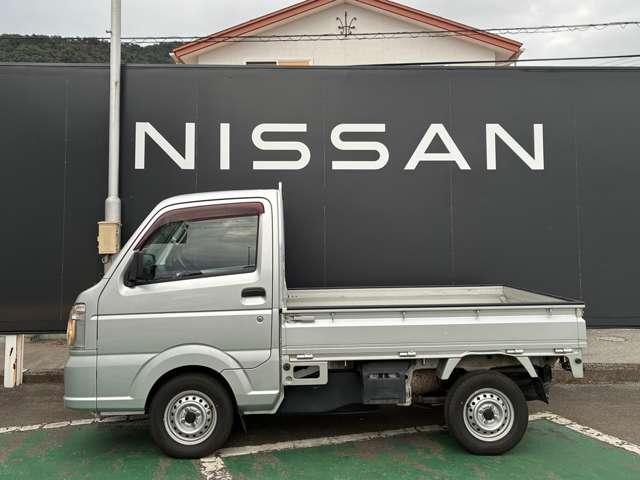 NT100クリッパートラック DX 4WD エアコン・AM/FMラジオ・パワステ(3枚目)