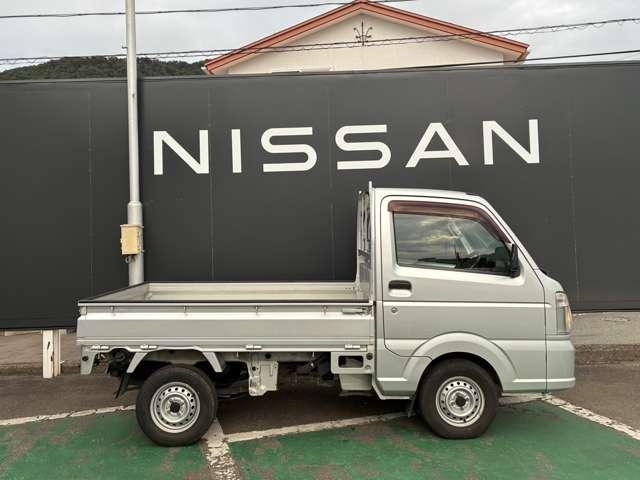 NT100クリッパートラック DX 4WD エアコン・AM/FMラジオ・パワステ(4枚目)