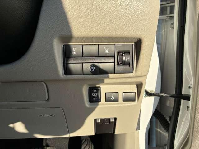 ルークス X 4WD 純正9型ナビ・AVM・LEDヘッドライト(10枚目)