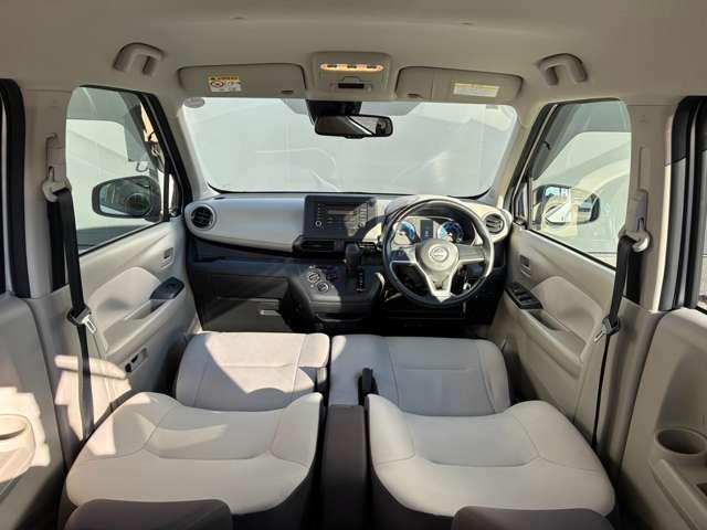 デイズ Ｂ　純正ＣＤオーディオ・Ｂカメラ・シートヒータ（2枚目）