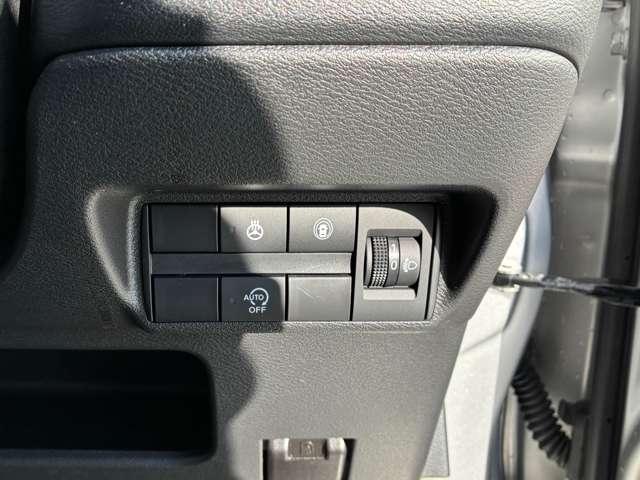 デイズ Ｂ　純正ＣＤオーディオ・Ｂカメラ・シートヒータ（14枚目）