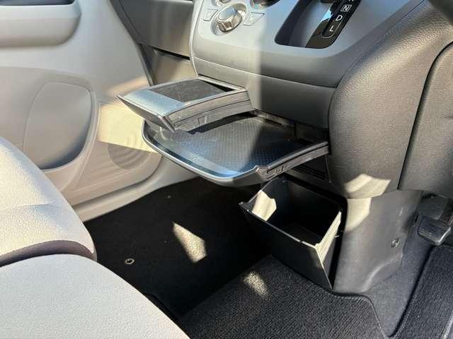 デイズ Ｂ　純正ＣＤオーディオ・Ｂカメラ・シートヒータ（16枚目）