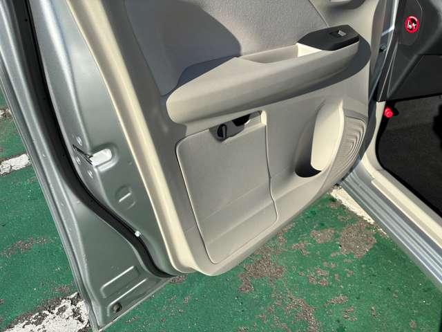 デイズ Ｂ　純正ＣＤオーディオ・Ｂカメラ・シートヒータ（24枚目）