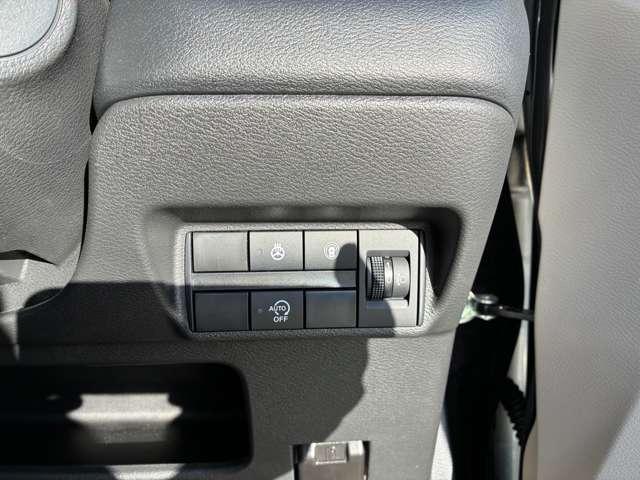 デイズ Ｘ　純正９型ナビ・ＡＶＭ・ＬＥＤヘッドライト（10枚目）