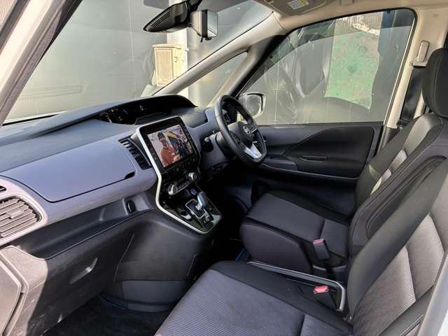 セレナ e-パワー ハイウェイスターV 純正9インチナビ・プロパイ・アラビューM(38枚目)