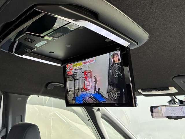 セレナ ニスモ 2.0 NISMO Alpine11型ナビ・ドラレコ・後席モニター.エンジンスターター(4枚目)