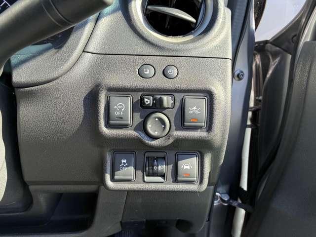 ノート Ｘ　ＤＩＧ－Ｓ　Ｖセレクション＋セーフティ　純正７型ナビ・純正７型ナビ・ＥＴＣ（8枚目）