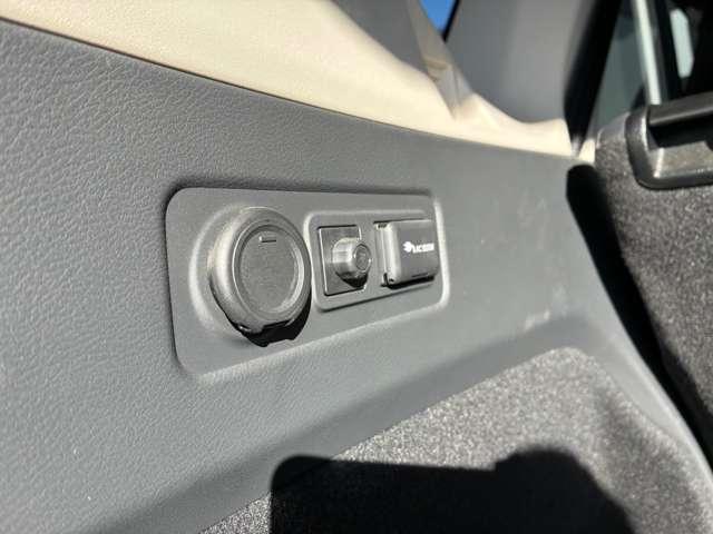 エクストレイル １．５　Ｘ　ｅ－４ＯＲＣＥ　４ＷＤ　ＭＯＰナビ・防水シート・電動リアゲート・ＡＶＭ（14枚目）