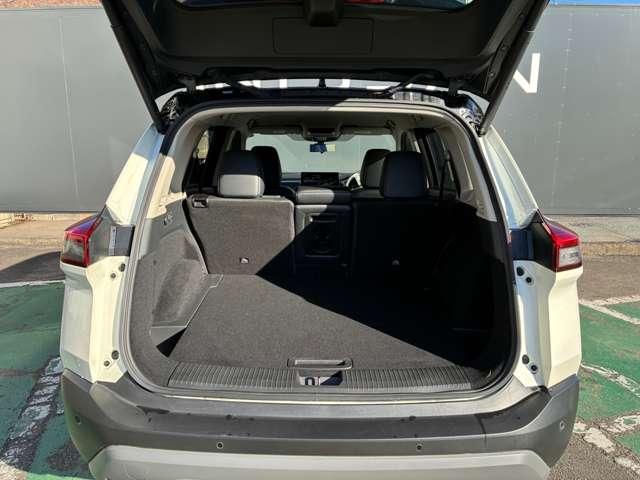 エクストレイル １．５　Ｘ　ｅ－４ＯＲＣＥ　４ＷＤ　ＭＯＰナビ・防水シート・電動リアゲート・ＡＶＭ（20枚目）