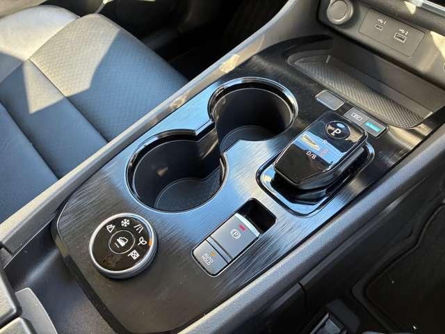 エクストレイル Ｘ　ｅ－４ＯＲＣＥ　４ＷＤ　ＭＯＰナビ・防水シート・電動リアゲート・ＡＶＭ（32枚目）