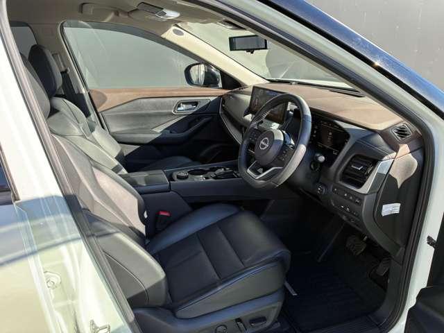 エクストレイル Ｘ　ｅ－４ＯＲＣＥ　４ＷＤ　ＭＯＰナビ・防水シート・電動リアゲート・ＡＶＭ（39枚目）