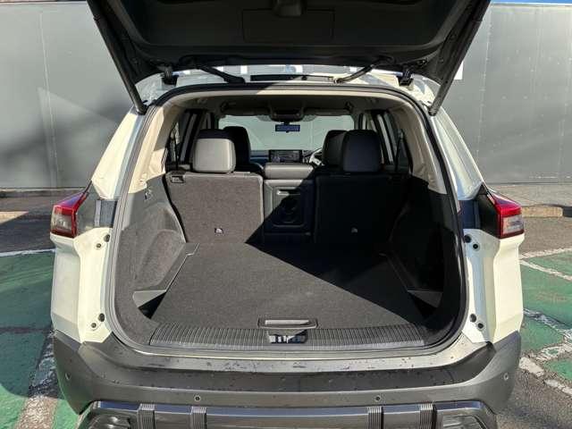 エクストレイル １．５　Ｘ　ｅ－４ＯＲＣＥ　エクストリーマーＸ　４ＷＤ　ＭＯＰナビ・電動シート・アラビューＭ（12枚目）