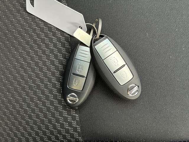 ノート ｅ－パワー　Ｘ　ＦＯＵＲ　４ＷＤ　夏タイヤ新品・ドラレコ・ＥＴＣ・純正７型ナビ（22枚目）